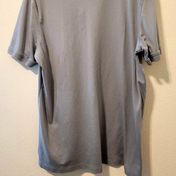 Calvin Klein - Picture 2 of 3